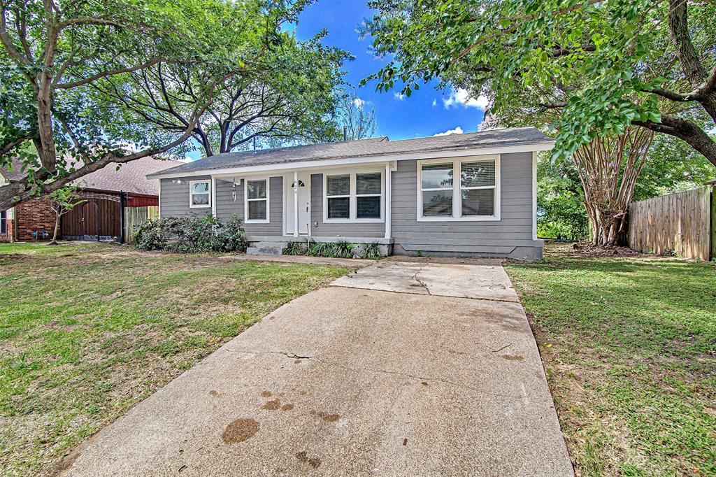 624 E Ellen Avenue Property Photo 2