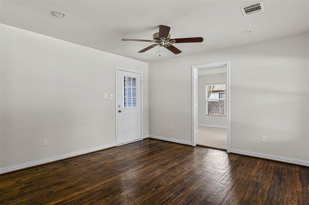 624 E Ellen Avenue Property Photo 3