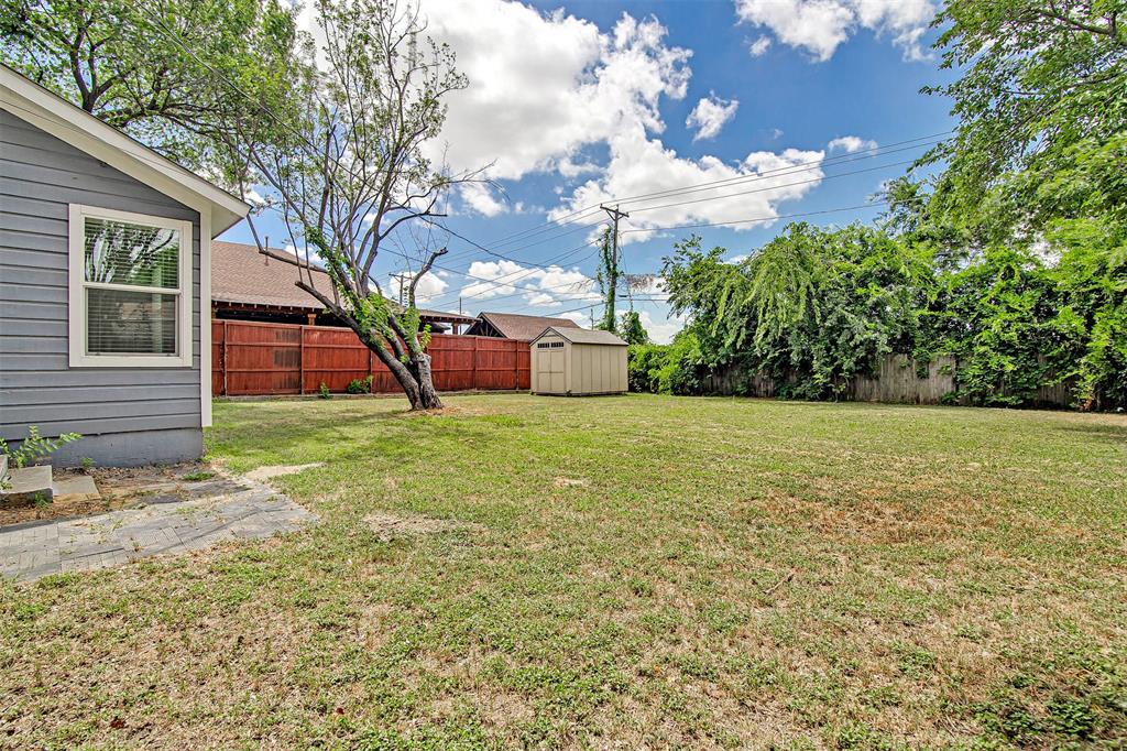 624 E Ellen Avenue Property Photo 17