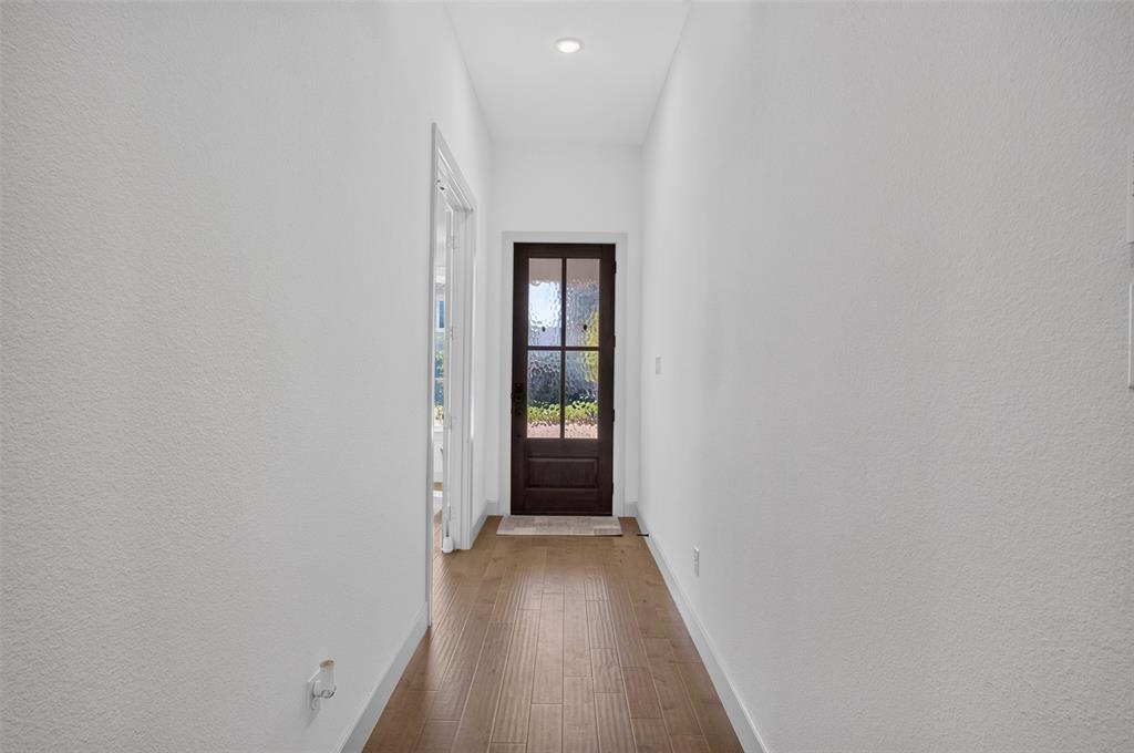 213 Scottish Way Property Photo 10