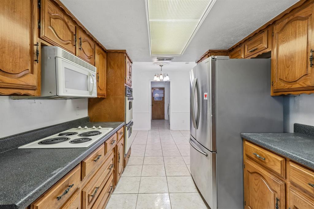 2030 Huntington Drive Property Photo 14