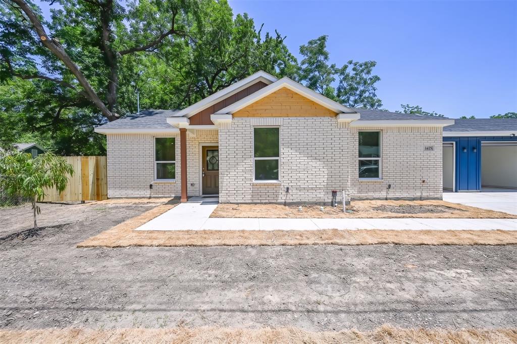 4418 Myrtle Property Photo 1