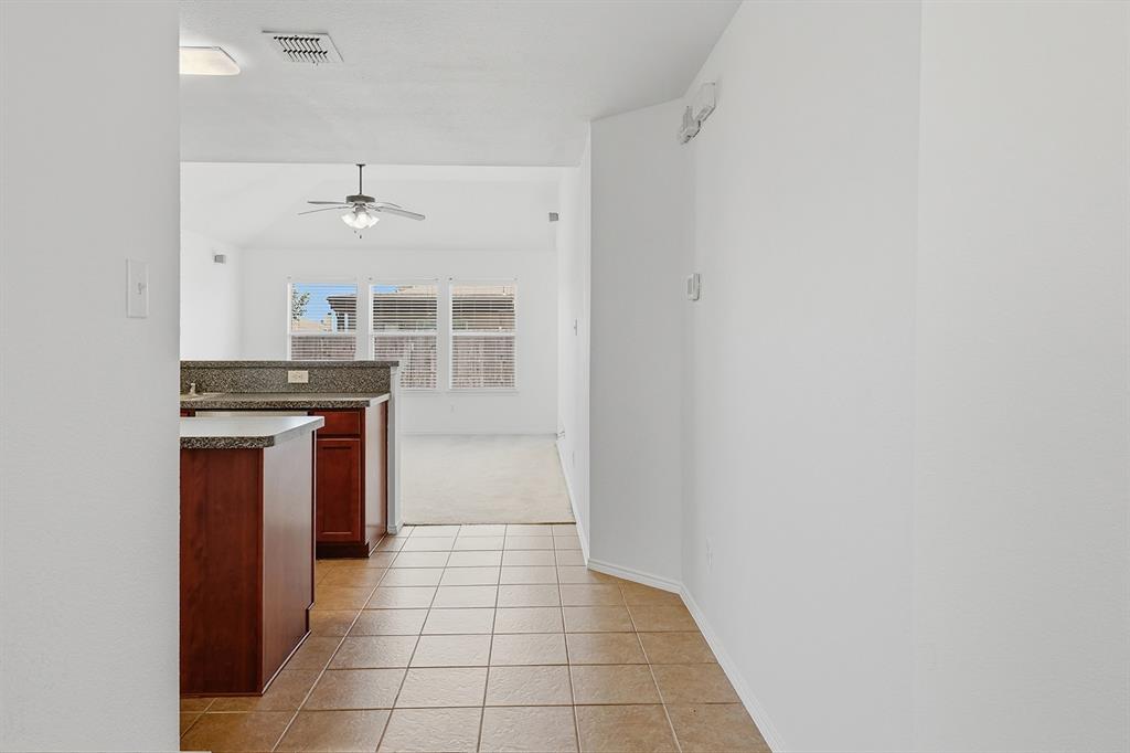 1219 Eagles Nest Trail Property Photo 10