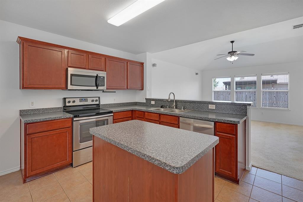 1219 Eagles Nest Trail Property Photo 13