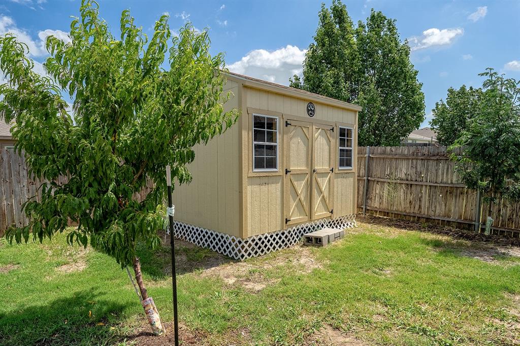 1219 Eagles Nest Trail Property Photo 32