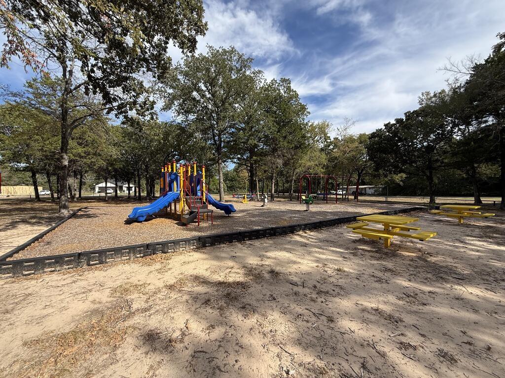 150 Running Deer Road Property Photo 3
