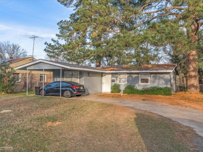 5839 W Canal Boulevard Property Photo 1