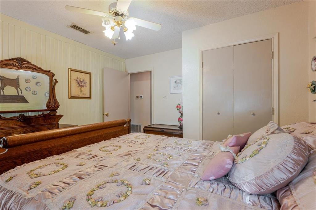 3908 Bandera Drive Property Photo 19