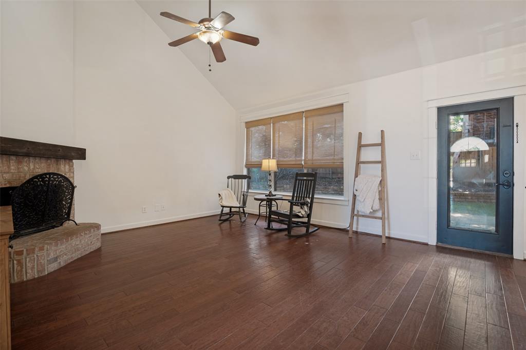6914 Morningside Way Property Photo 10