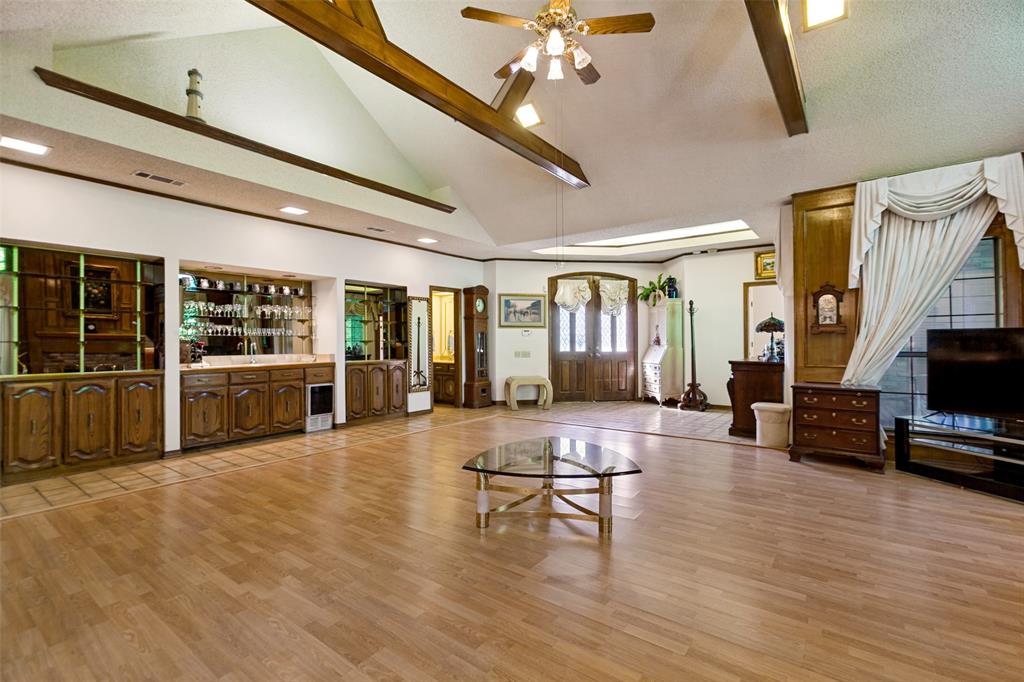 14784 Lochinvar Court Property Photo 4