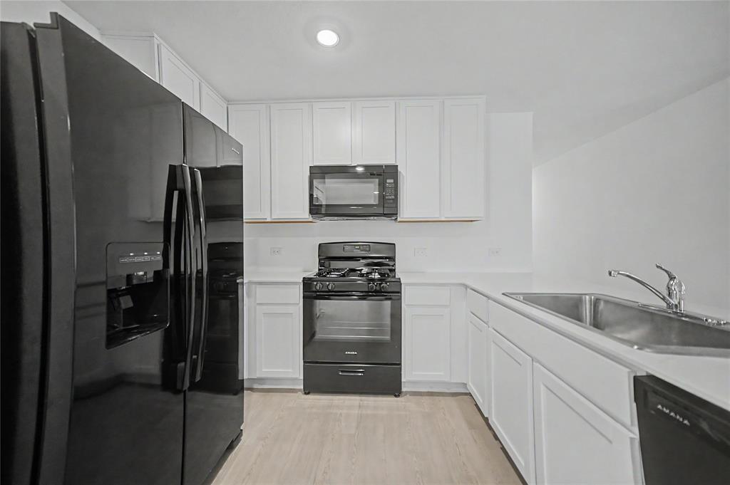 237 Ashbrook Street Property Photo 11