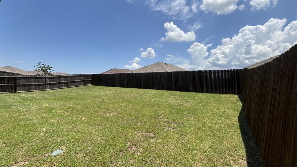 815 Rustic Way Property Photo 13