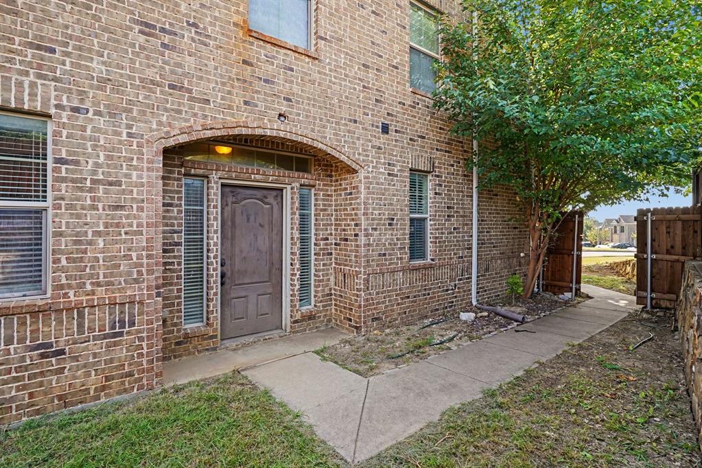 4115 Florence Drive Property Photo 3