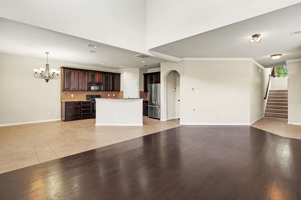 4115 Florence Drive Property Photo 4