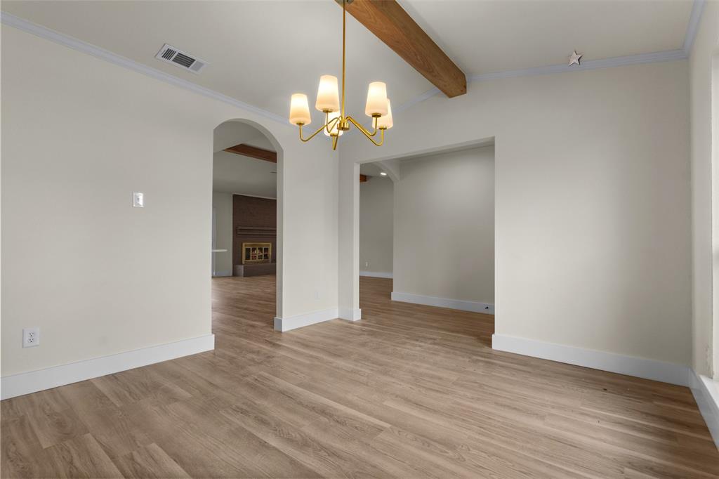 5009 Presidio Drive Property Photo 6