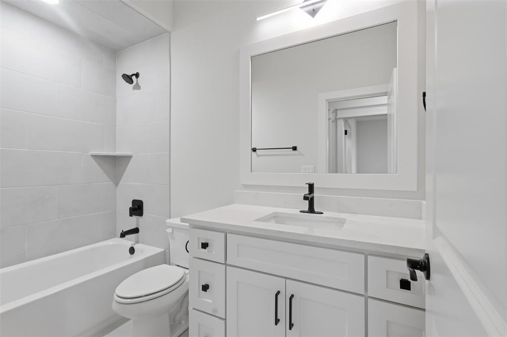 2714 Village Road Property Photo 30
