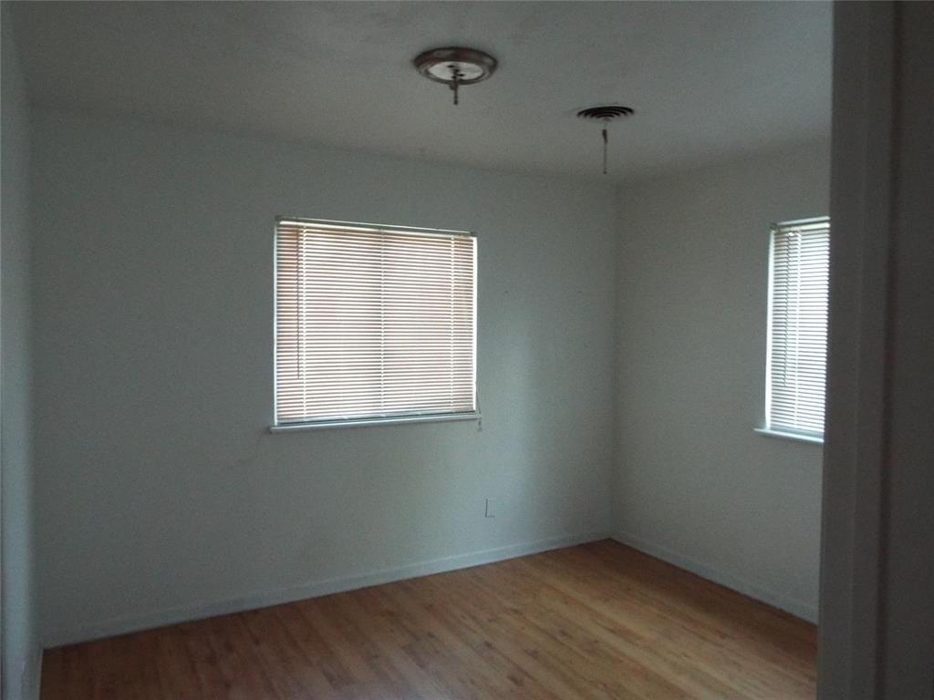 4228 Hardeman Street Property Photo 7