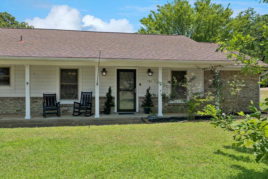 524 Oakridge Trail Property Photo 2