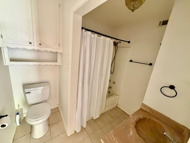 210 W Houston Street Property Photo 5