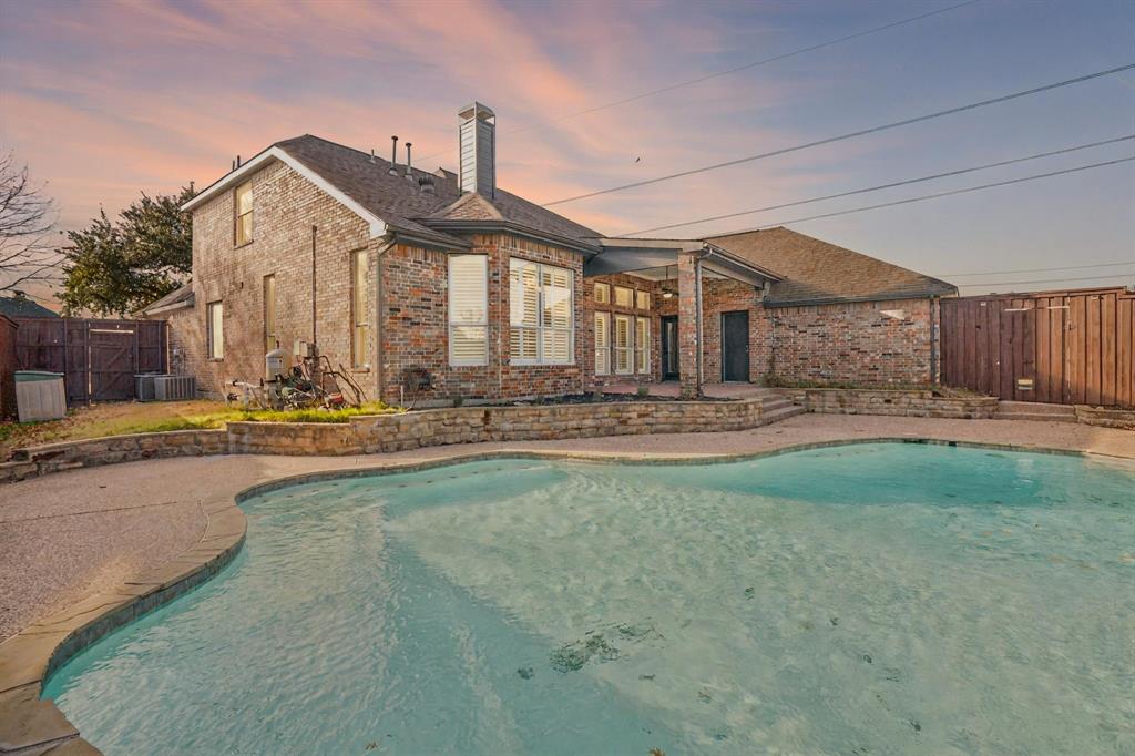 684 Hollow Circle Property Photo 3