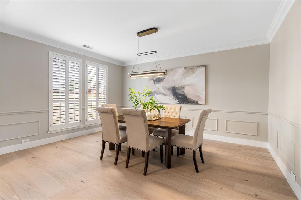 684 Hollow Circle Property Photo 8