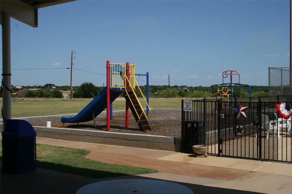 3033 Hells Gate Loop D101 Property Photo 27