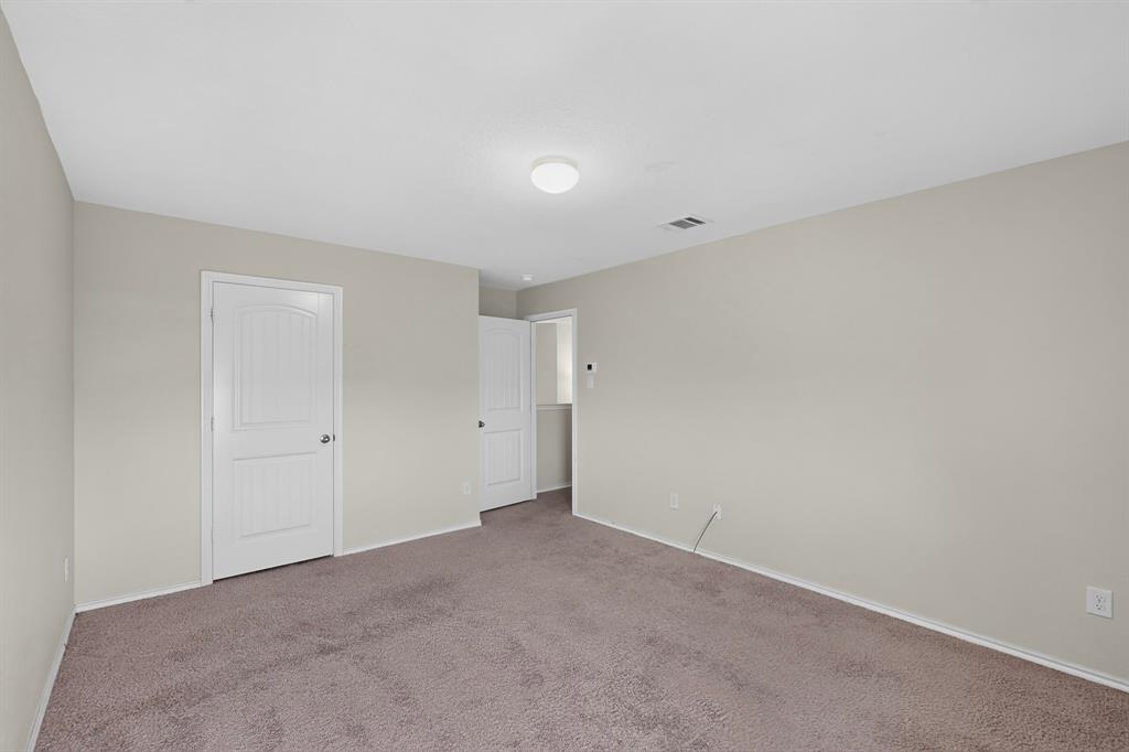2329 Julia Lane Property Photo 23
