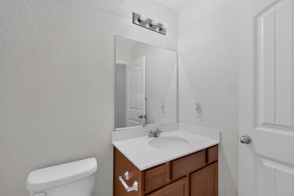 2329 Julia Lane Property Photo 30
