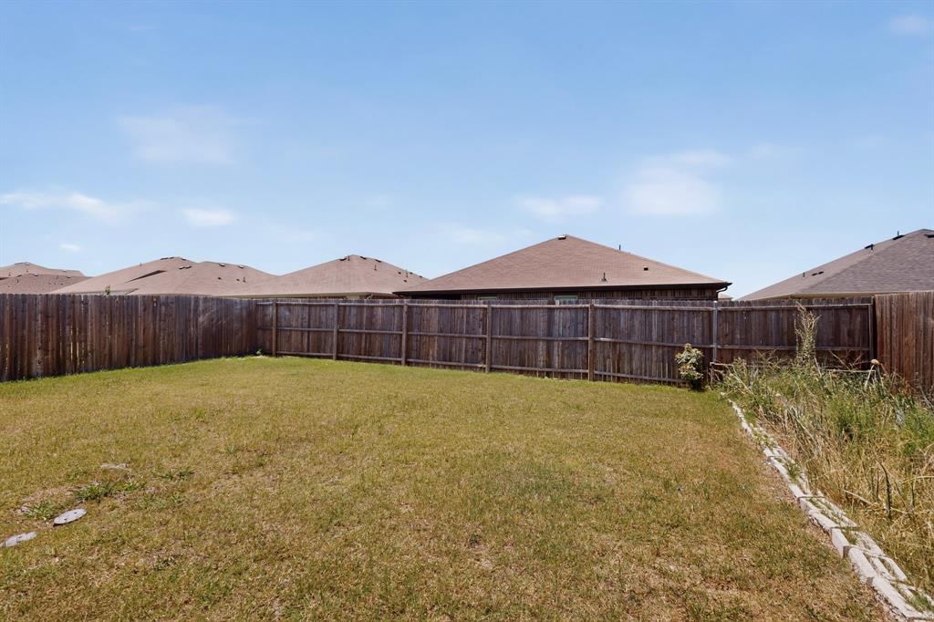 2329 Julia Lane Property Photo 38