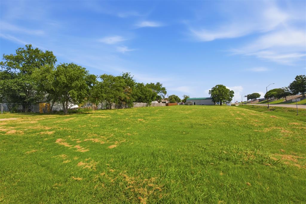 S Interstate 45 Property Photo 6