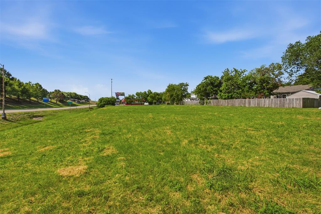 S Interstate 45 Property Photo 9
