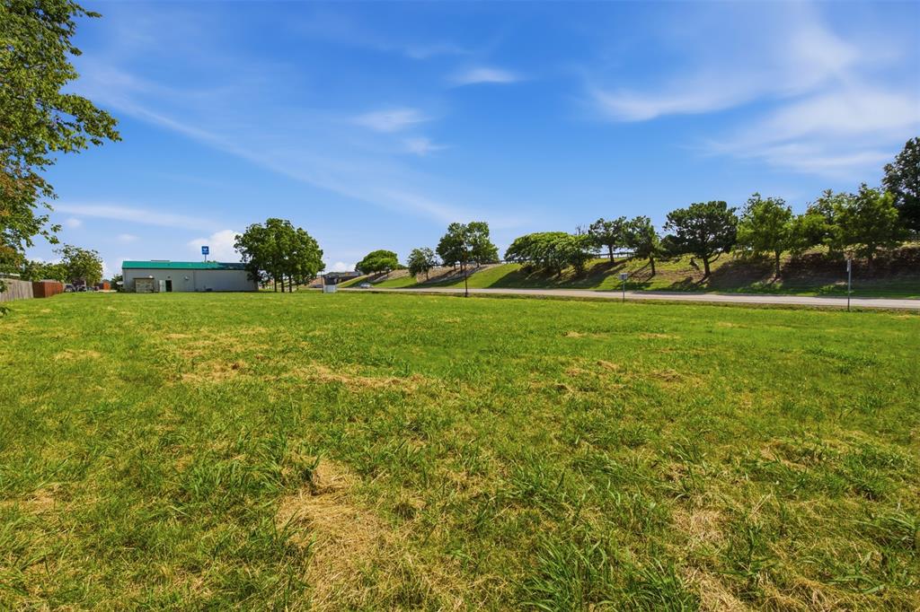 S Interstate 45 Property Photo 18