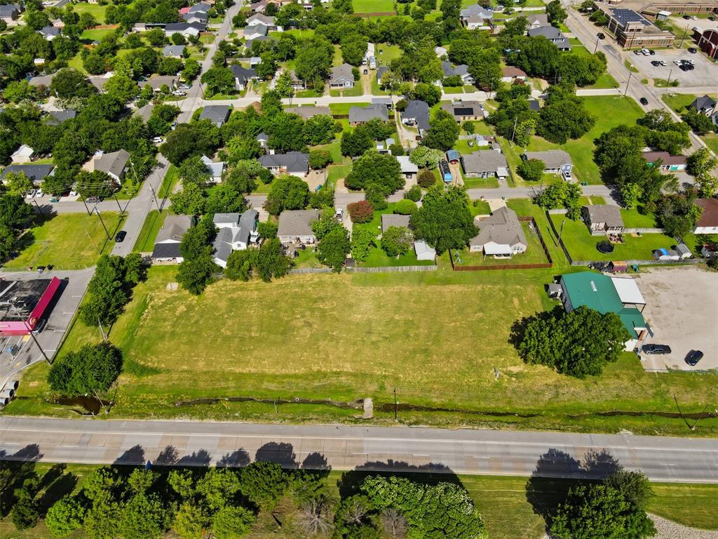 S Interstate 45 Property Photo 31