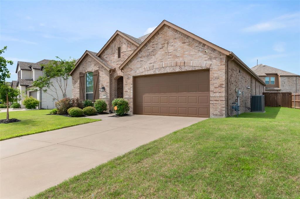 1545 Sugarberry Drive Property Photo 1