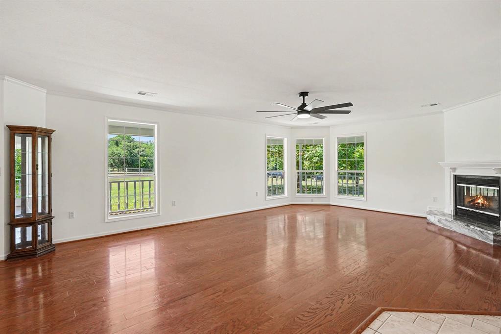 4225 Fm 2415 Property Photo 6