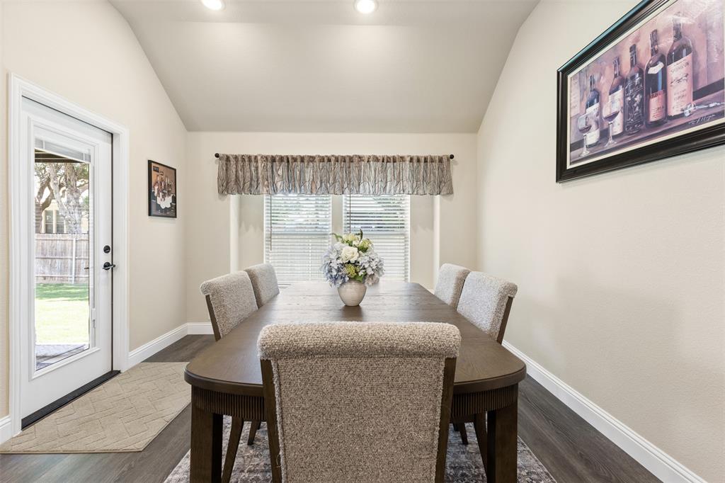 1004 Bessie Drive Property Photo 13