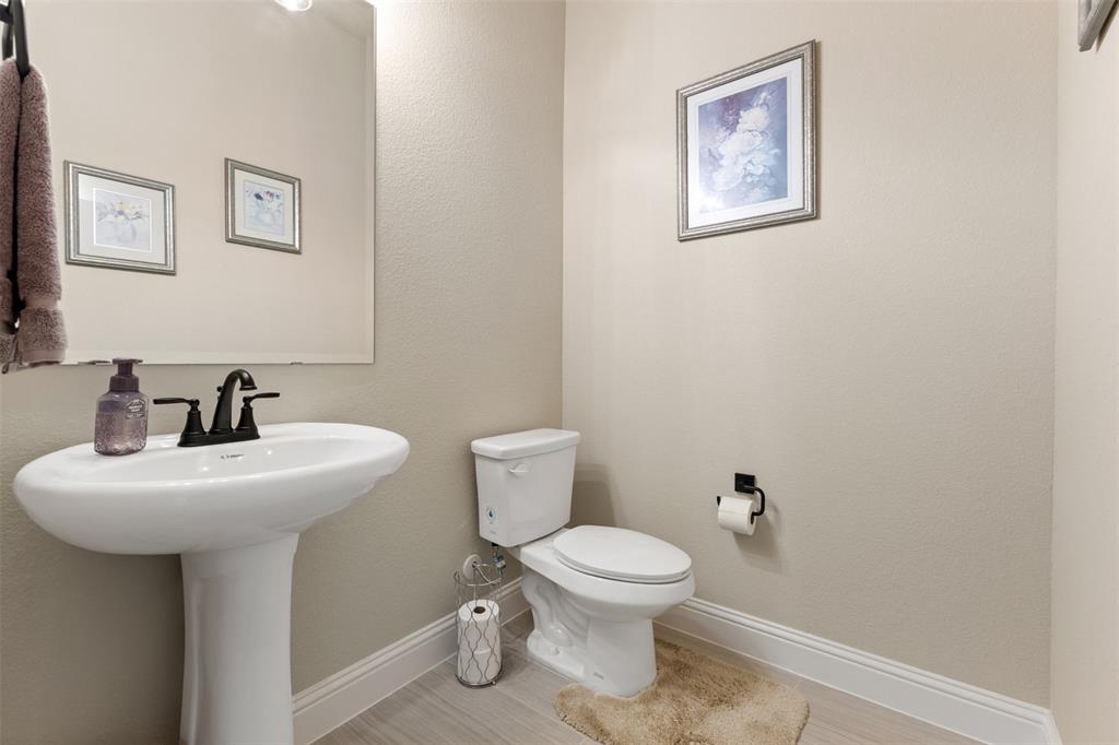 1004 Bessie Drive Property Photo 25