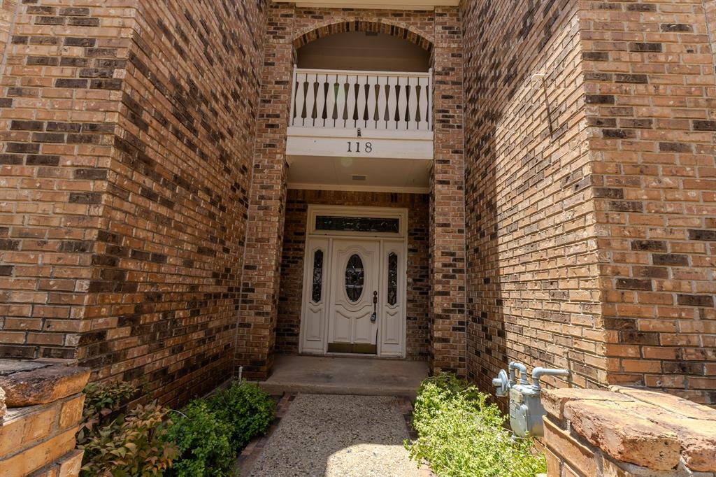 118 Lytle Place Property Photo 5
