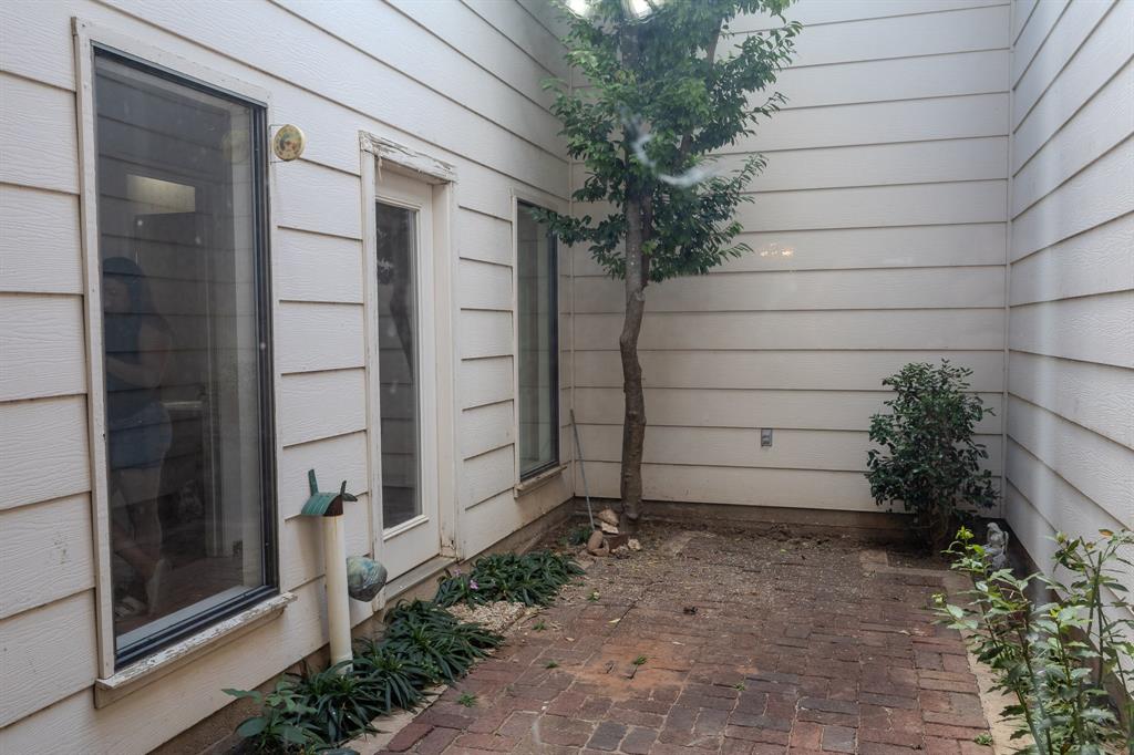 118 Lytle Place Property Photo 15