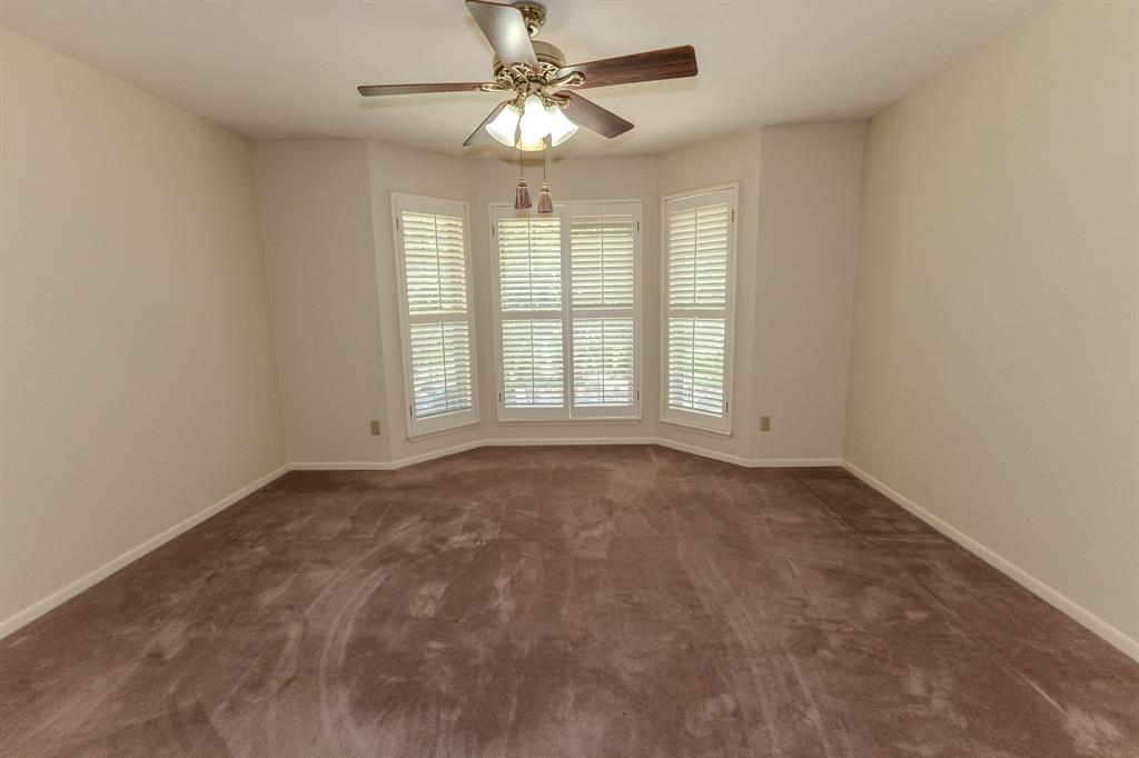 118 Lytle Place Property Photo 33