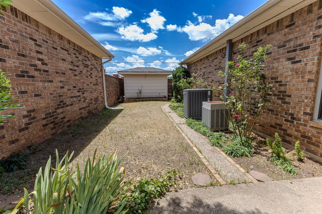 118 Lytle Place Property Photo 36