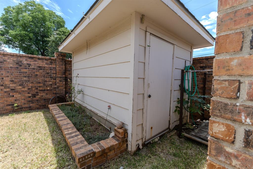 118 Lytle Place Property Photo 38