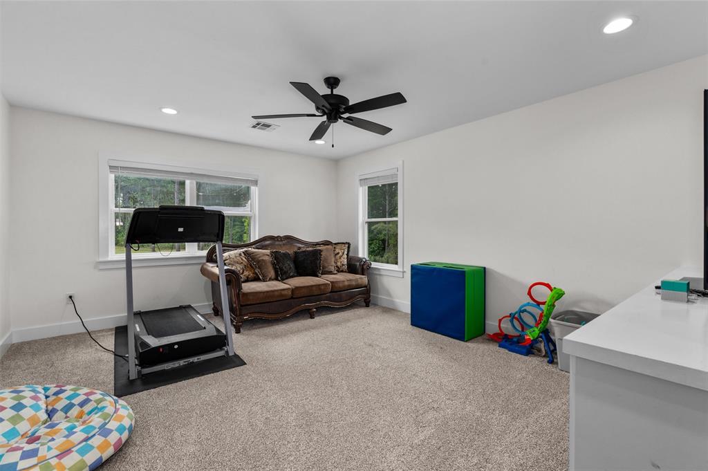 326 Bradleigh Boulevard Property Photo 23