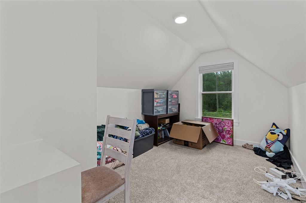 326 Bradleigh Boulevard Property Photo 25