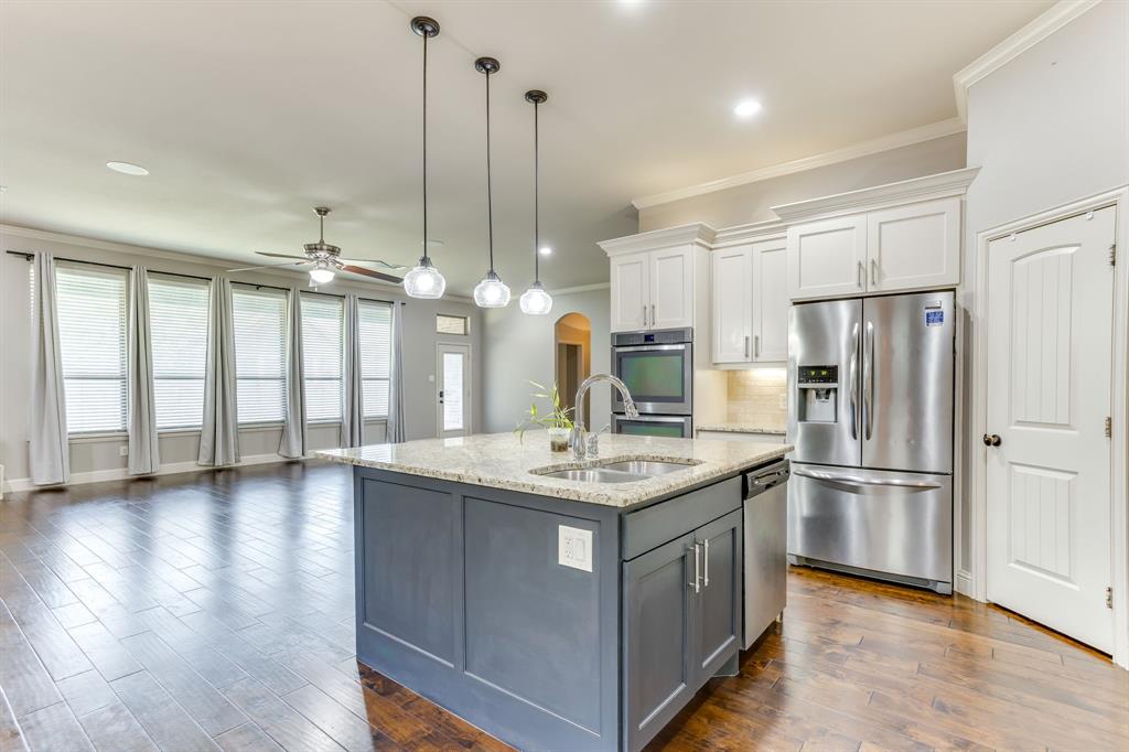 8241 Sandhill Crane Drive Property Photo 6