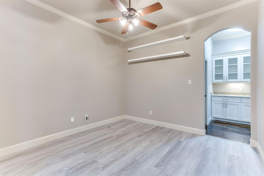 8241 Sandhill Crane Drive Property Photo 7