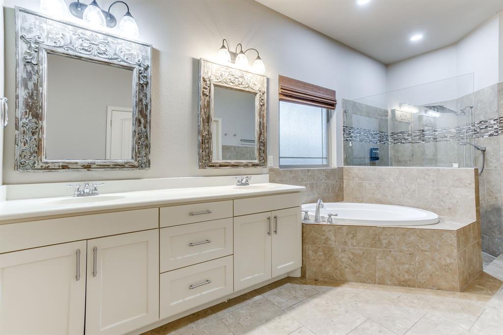 8241 Sandhill Crane Drive Property Photo 9