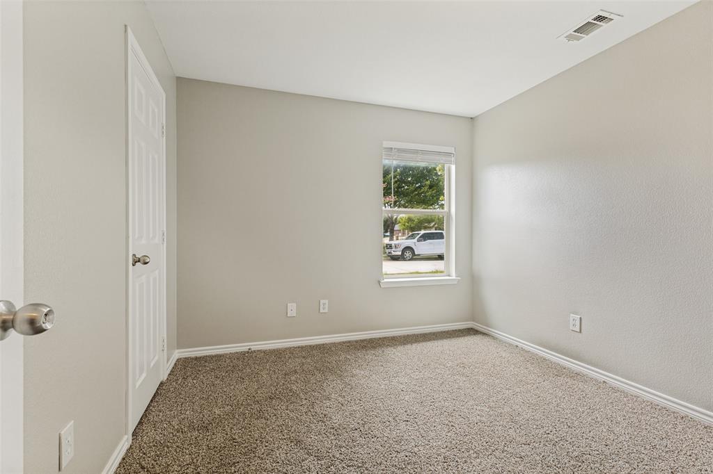 417 Brookhollow Lane Property Photo 17