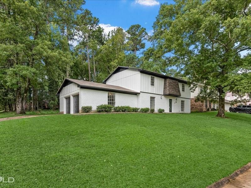 217 Medallion Circle Property Photo 2