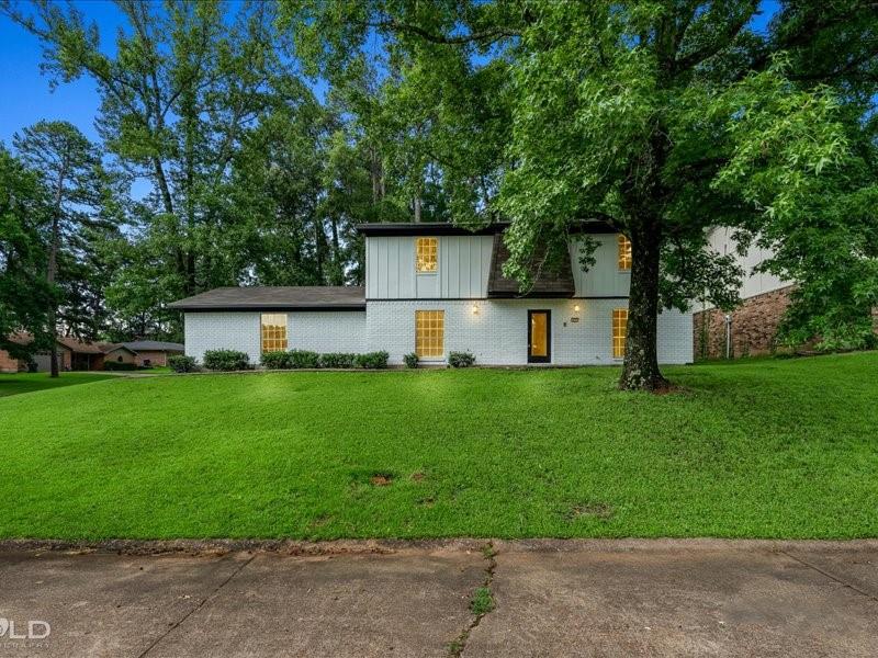 217 Medallion Circle Property Photo 3